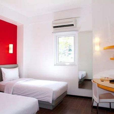 Amaris Hotel Ambon Zewnętrze zdjęcie