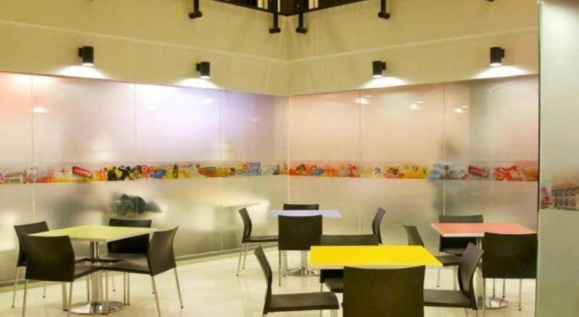 Amaris Hotel Ambon Zewnętrze zdjęcie