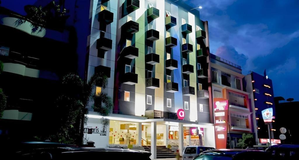 Amaris Hotel Ambon Zewnętrze zdjęcie